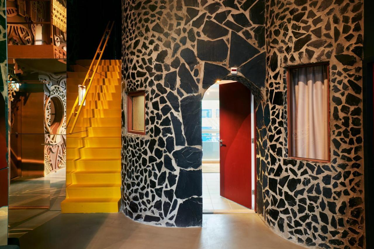 Hotel Not Hotel Rotterdam Eksteriør billede