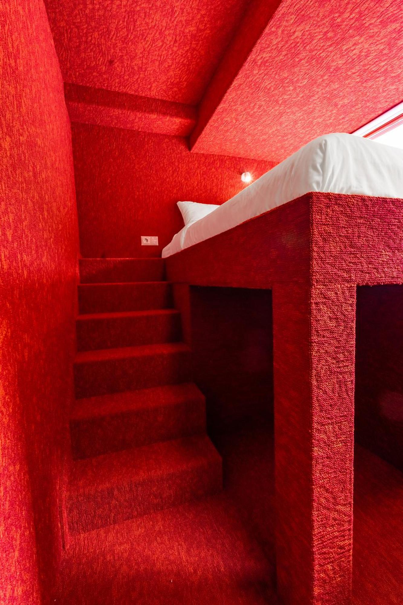 Hotel Not Hotel Rotterdam Eksteriør billede